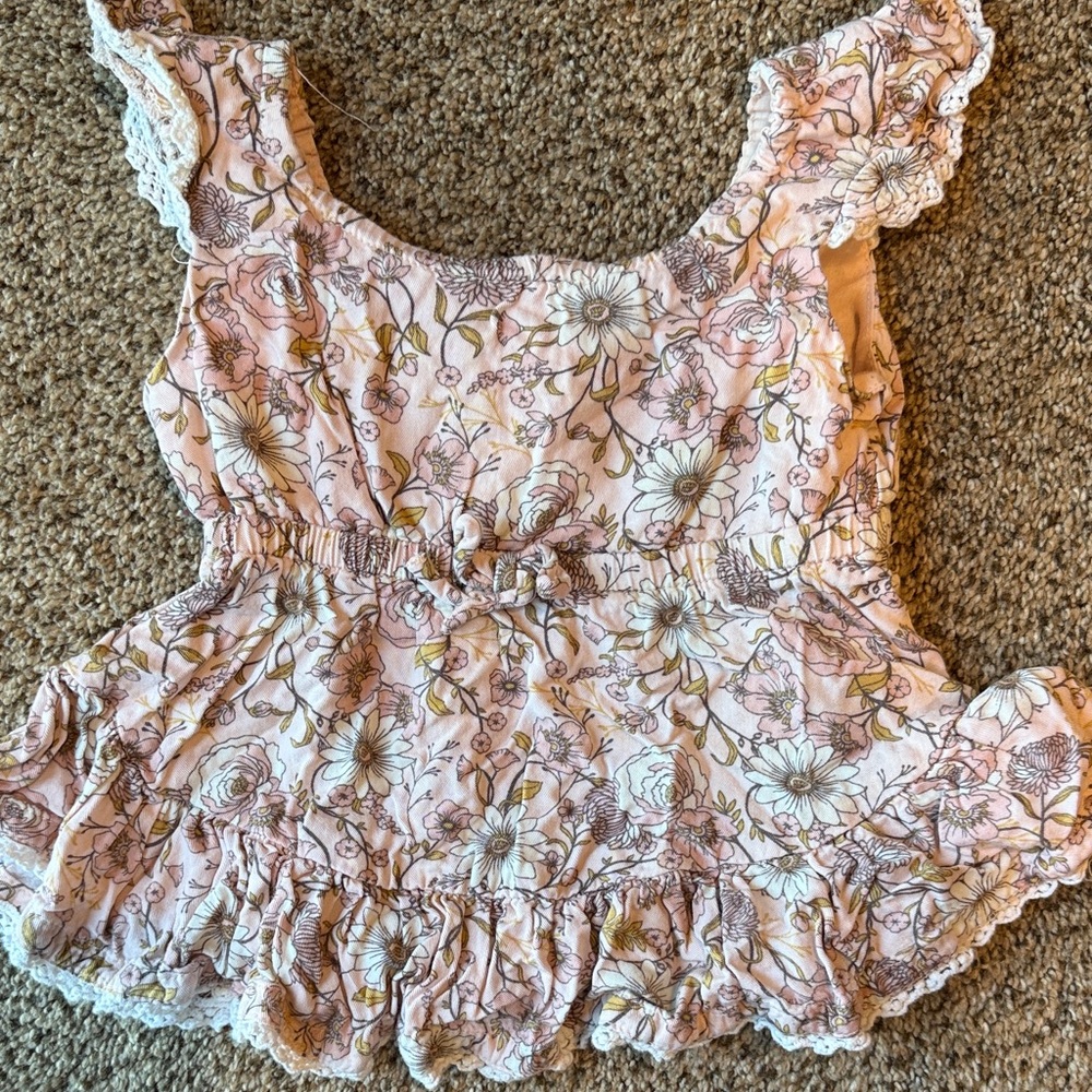 Emma’s Garden | Floral Ruffle Sleeve Top Bohemian Style w/ Lace